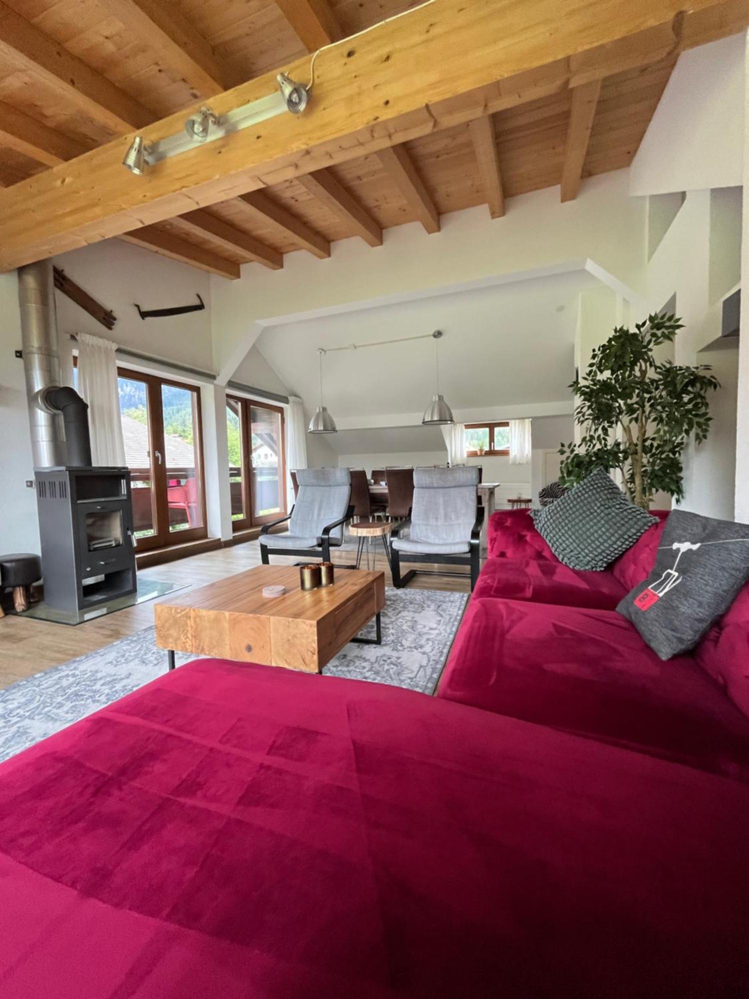 Haus Alpenblume Apartamento Ehrwald Exterior foto